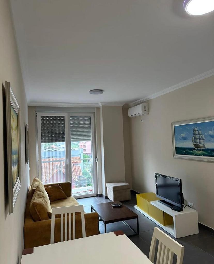 Holiday Home Shengjin Exterior photo